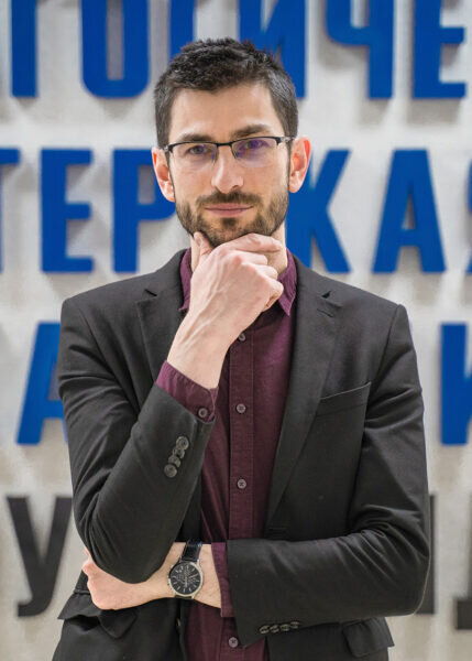    Алихан ДИНАЕВ
