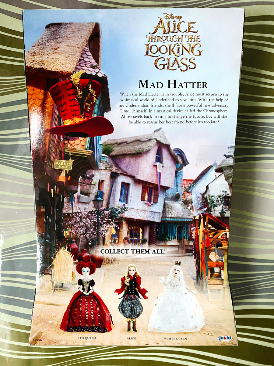 Mad Hatter Collector Doll 2016 года