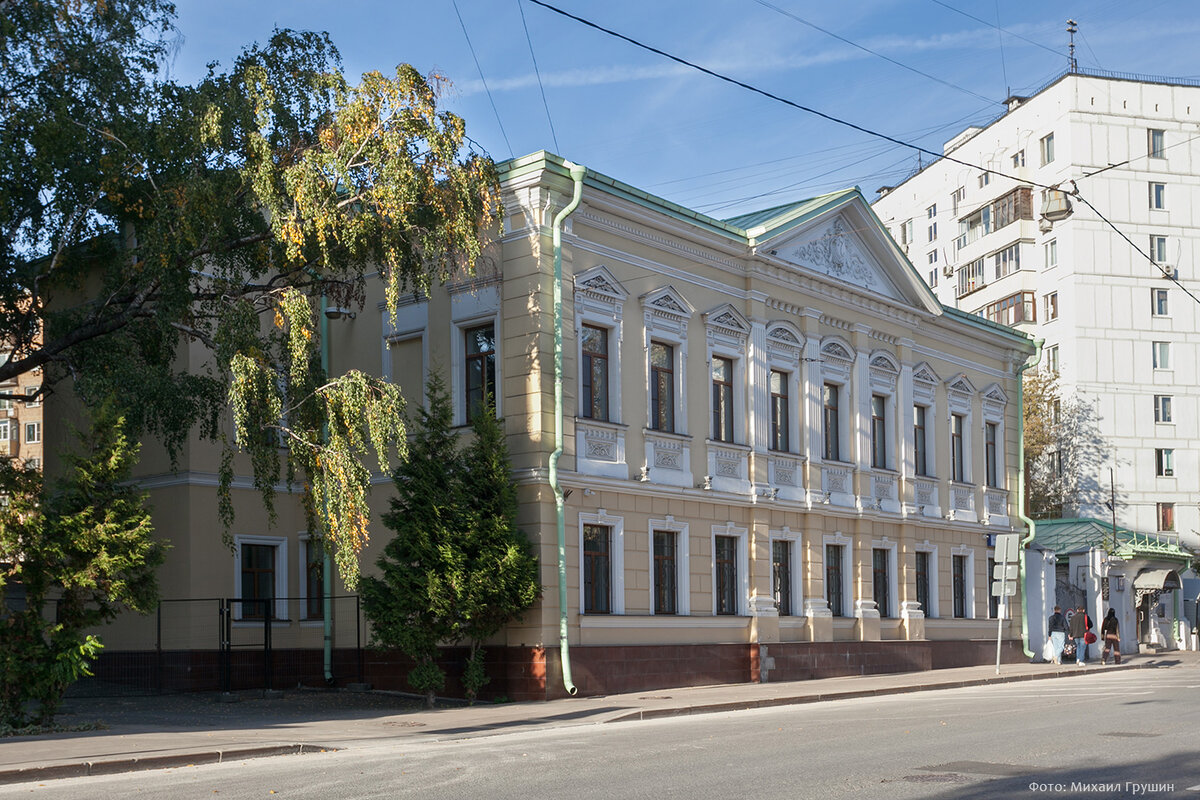 Москва, Таганка: фото-прогулка по Лаврову переулку с показом фотографий  было/стало 17.09.2023 | Михаил Грушин - прогулки по Москве | Дзен