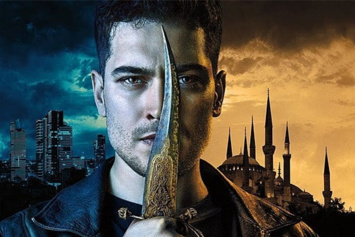 На фото рекламный постер турецкого сериала "Защитник", снятого по заказу интернет-платформы Netflix, в главной роли турецкий актёр Чагатай Улусой 