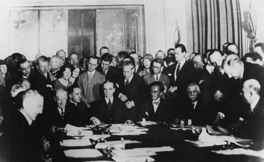Разработка и принятие плана Дауэса на конференции в Лондоне. 1924 г.