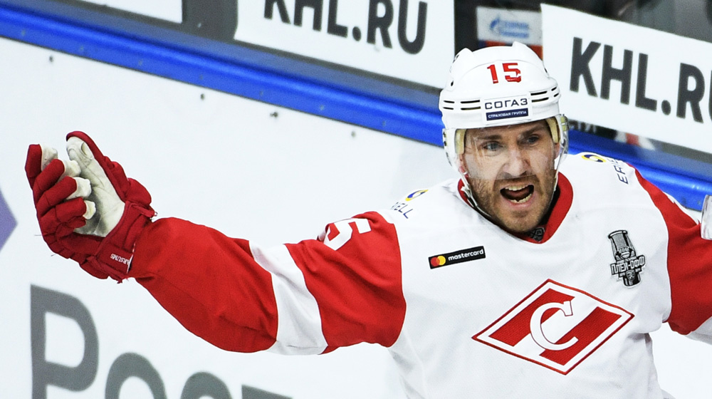 Мартиньш Карсумс набрал два очка, но это не спасло "Спартак" от первого поражения в основное время