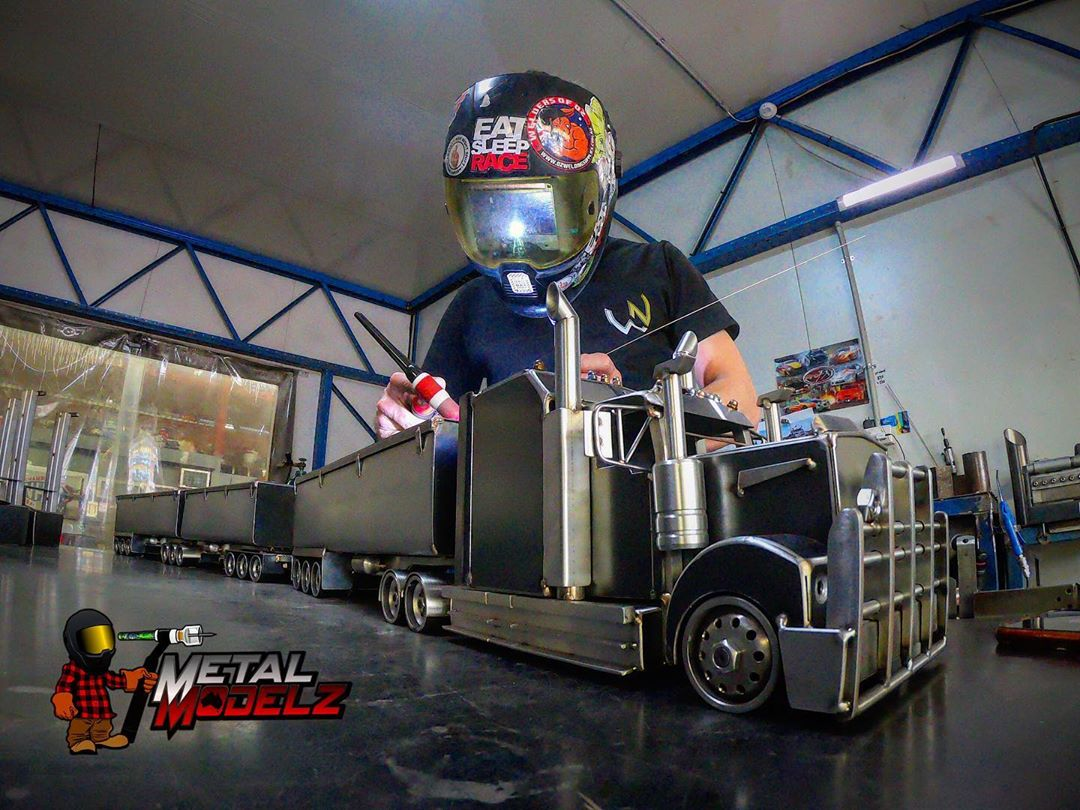 Автор фотографии и работы - Metal Models