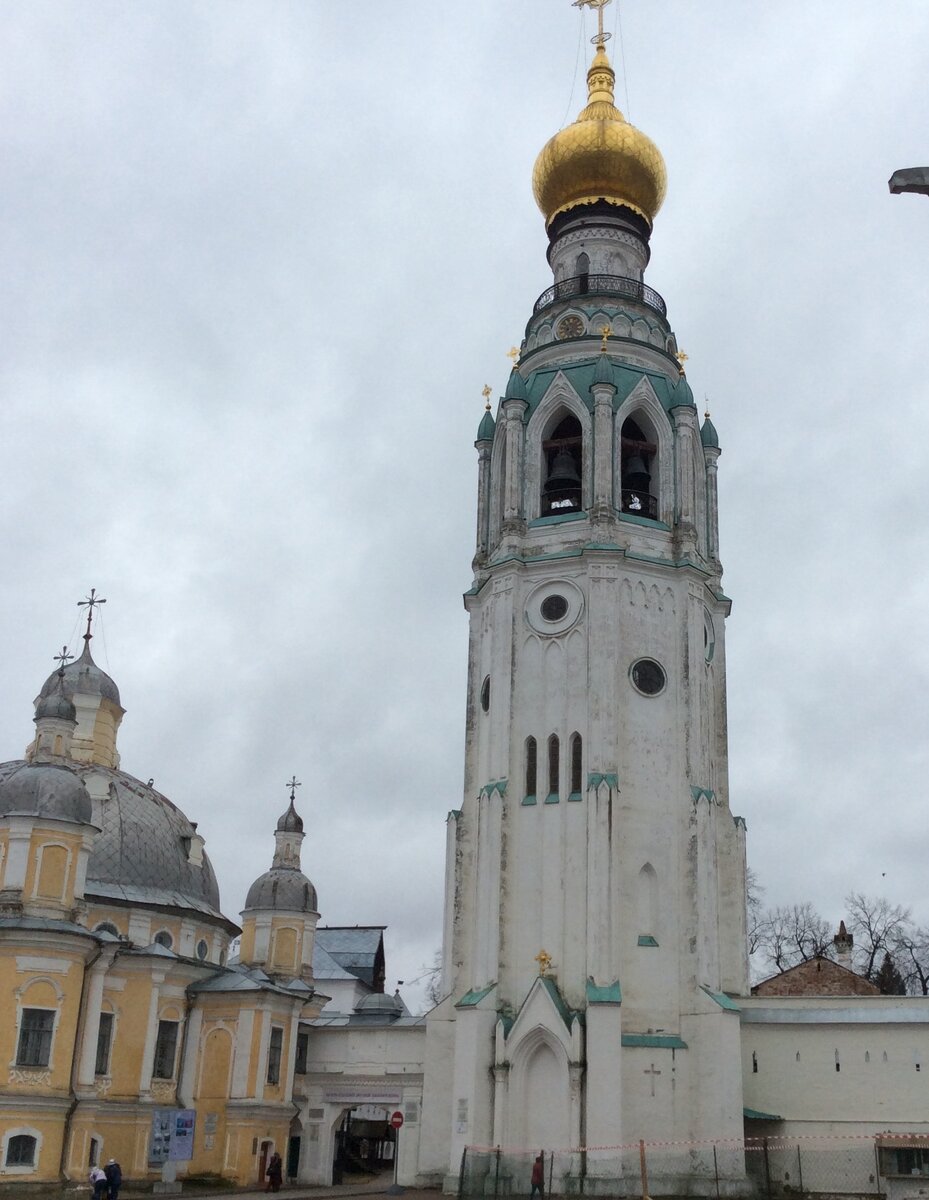 колокольня софийского собора в вологде