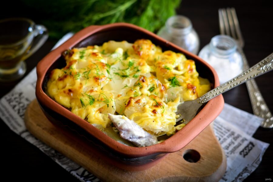 Свиная лопатка с картошкой