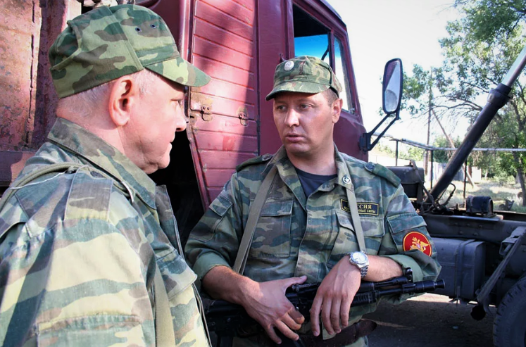 Кадр из сериала "Шахта"  2010 г