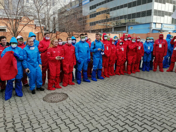 Волонтерам сшили защитные костюмы. фото Татьяны Буровой