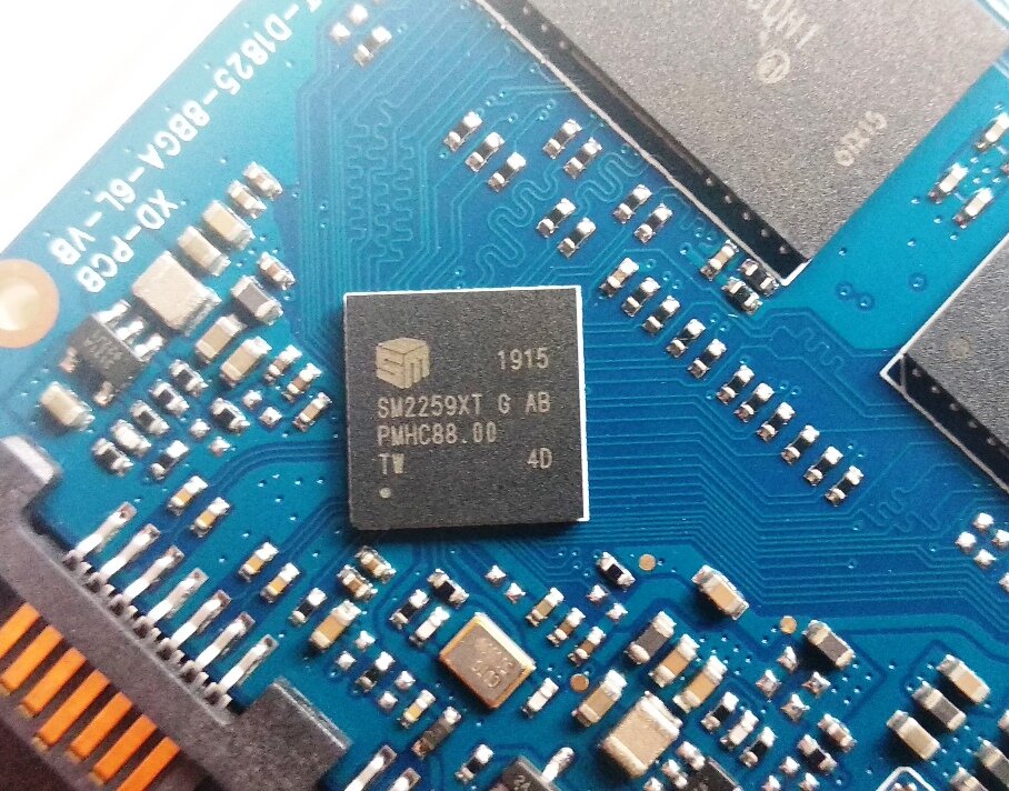 Sm2259xt прошивка ssd. Sm2259xt контроллер. Silicon Motion sm2259xt. Sm2259xt. SSD Goldenfir 512.