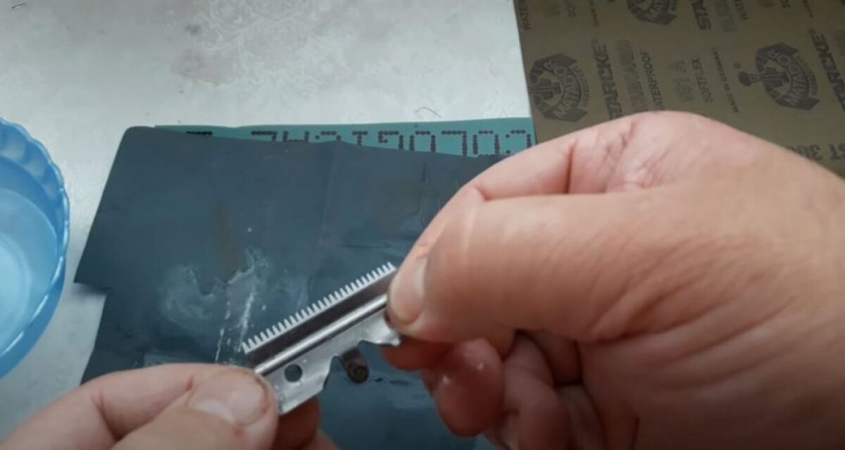 Из чего на самом деле состоят керамические и карбоновые лезвия в машинках для стрижки?