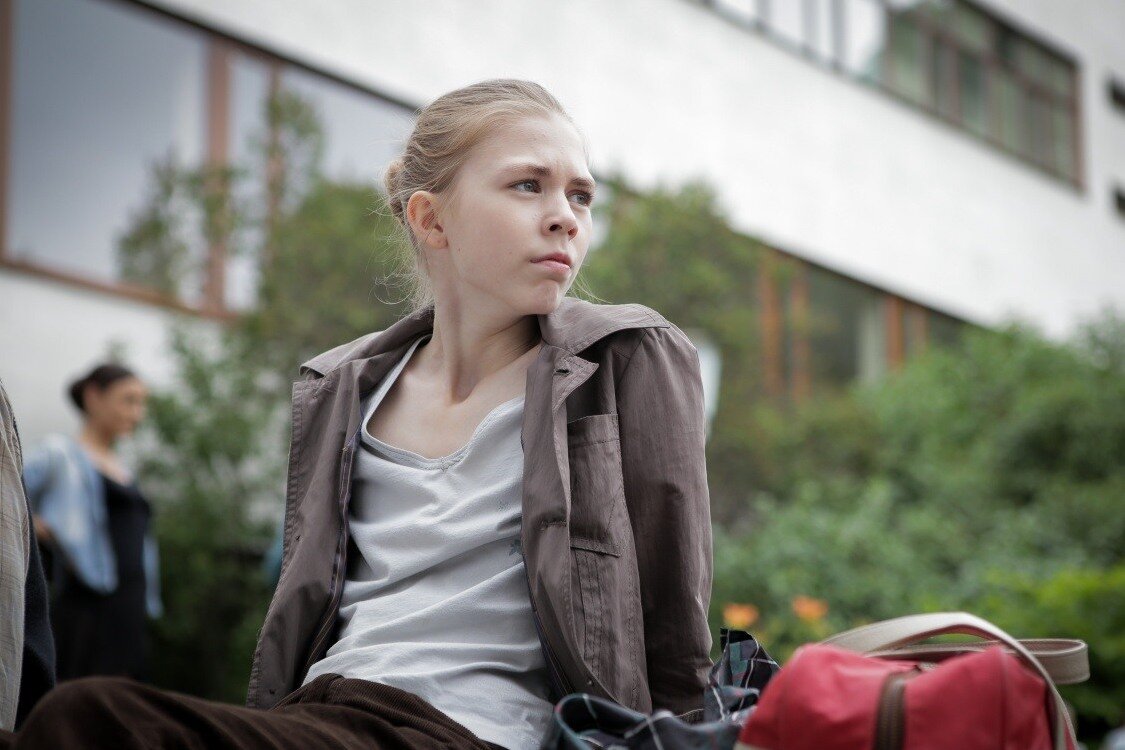 Юля, своенравная, упорная и целеустремлённая девочка