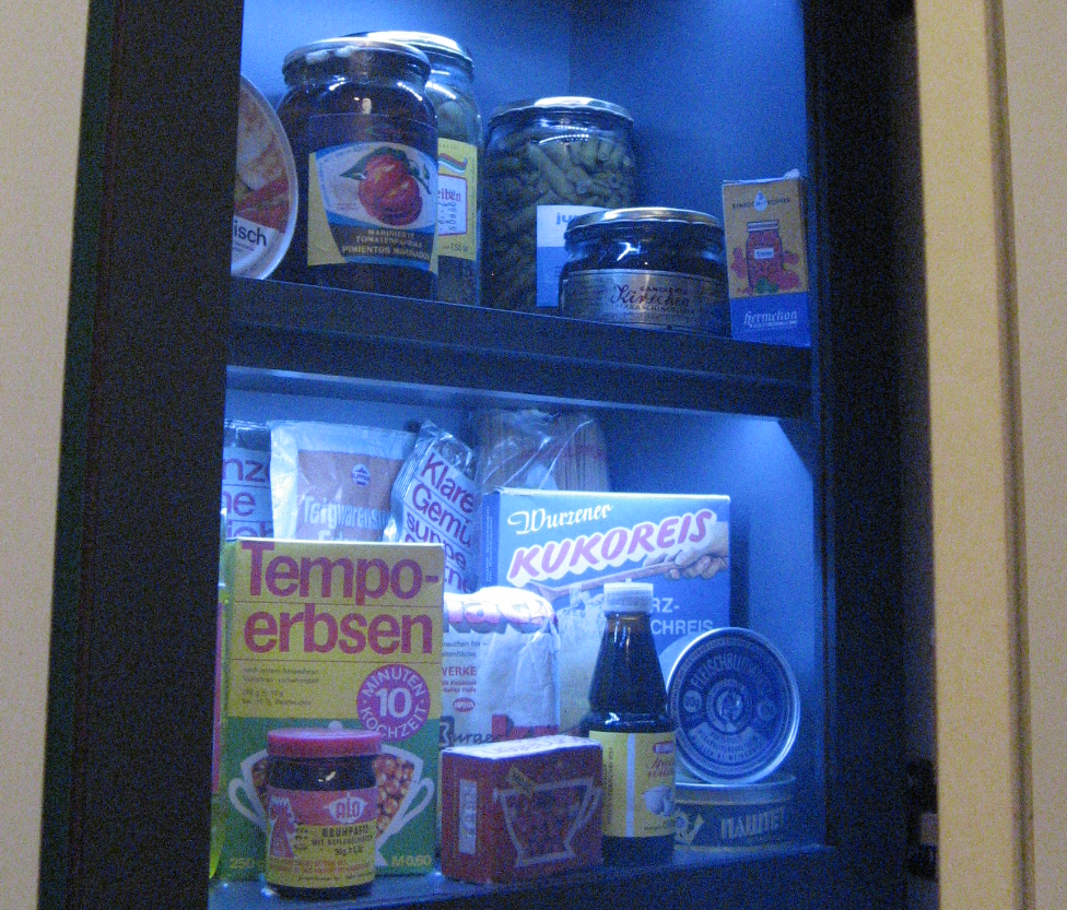 огурчики, помидорчики))