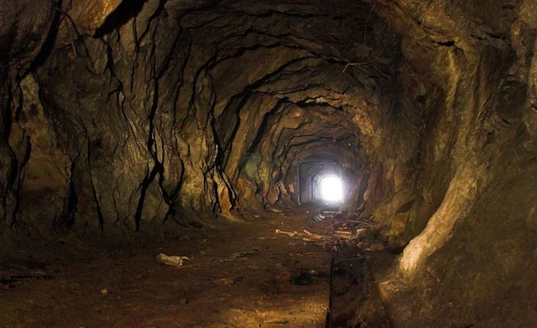 Лабиринты в Андах. Источник:http://sacralterra.ru/thumb/2/fwiD-hbXfIbgFzseh9fQqw/r/d/chinkana.jpg