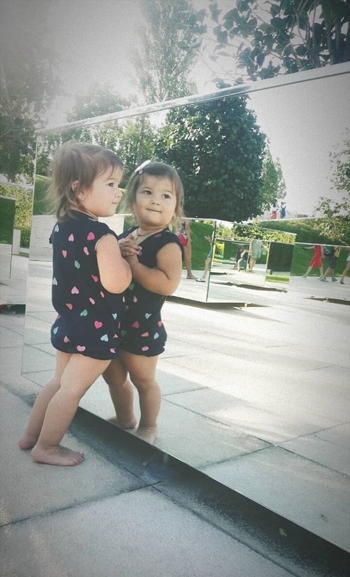 фОТО ИЗ ЛИЧНОГО АРХИВА (вАЛЕРИЯ 3 ГОДА)