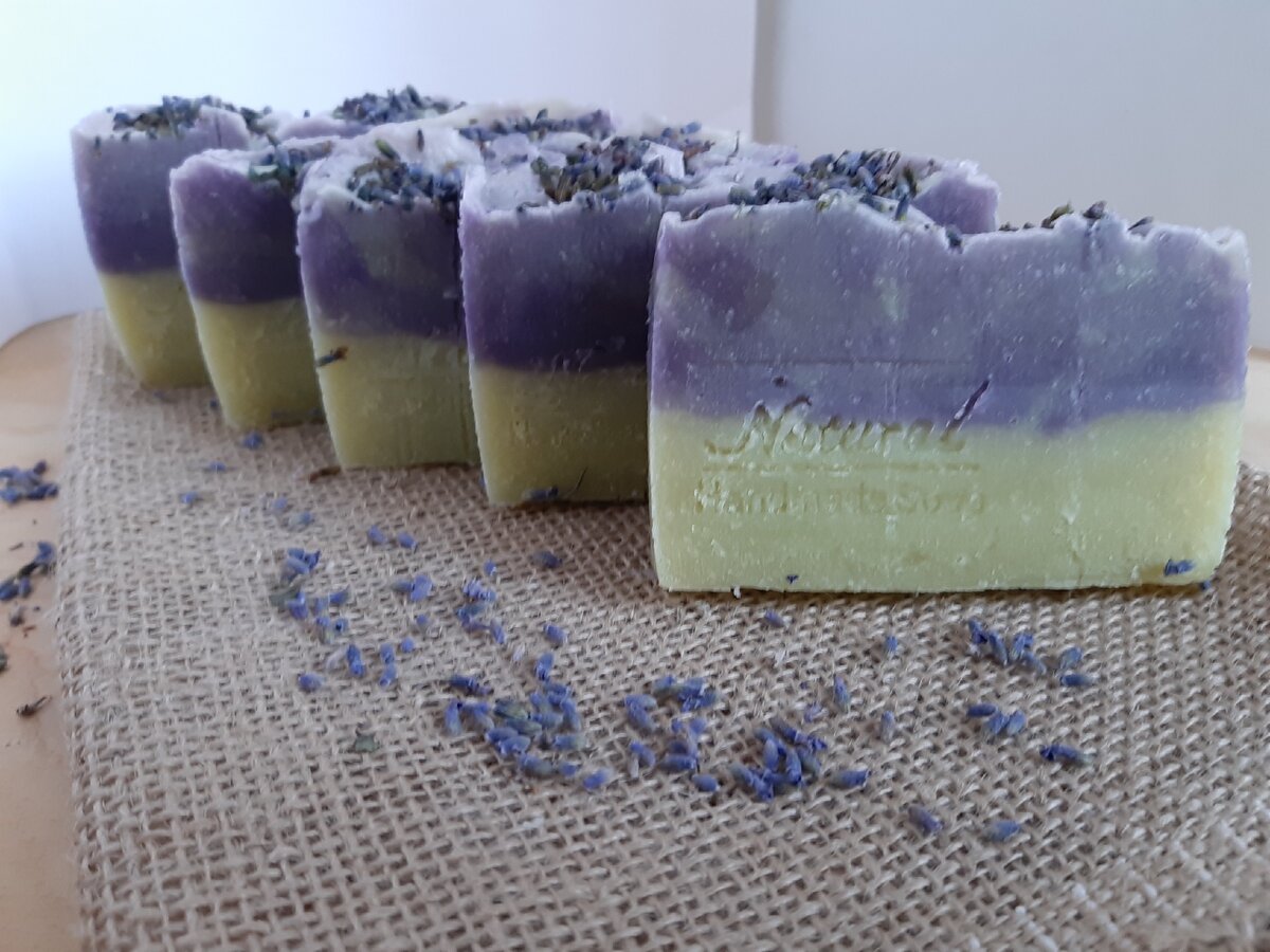 Моё мыло с ароматом лаванды. Фото автора.