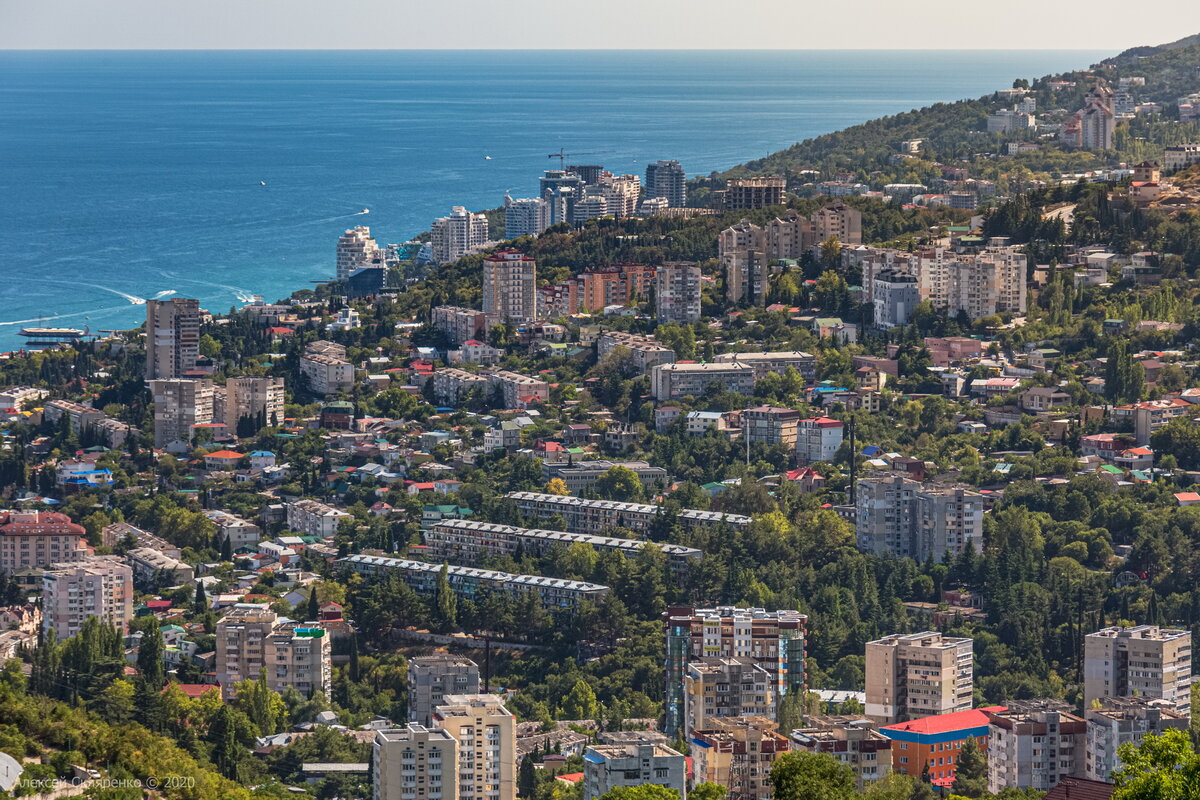 Блеск и нищета главного курорта Крыма. Обратная сторона Ялты о которой  лучше не знать | НЕ ФОТОГРАФ | Дзен