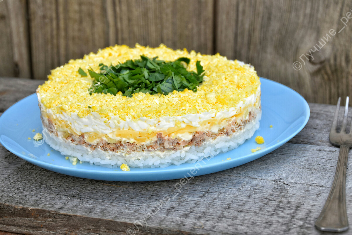 Салат мимоза рецепт с консервой с рисом с сыром с фото