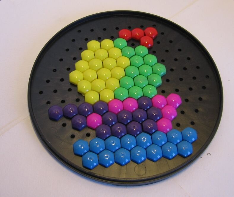 Мозаика. (яндекс картинки. https://polesie-igrushki.ru/catalog/loto_kubiki_domino/mozaika_karolinatoys.html)