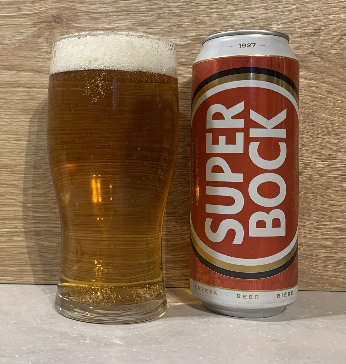 Пробуем португальское пиво Super Bock | Мÿзлö, бÿхлö и кöтики | Дзен