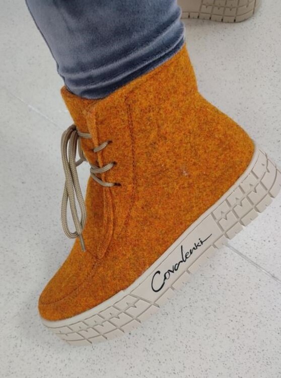 Обувь из натуральных материалов - войлока с внутренней подкладкой из овечьей шерсти