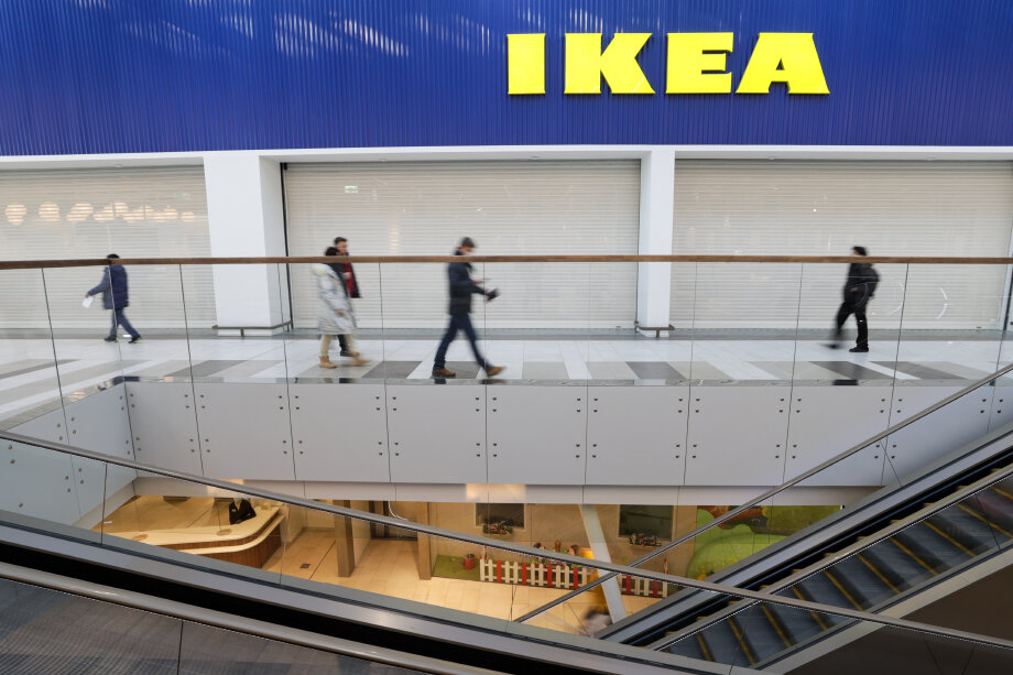 Евтухов отметил, что у IKEA очень хороший российский рынок, но большую часть товаров компания привозит из других стран. Фото: Донат Сорокин/ТАСС