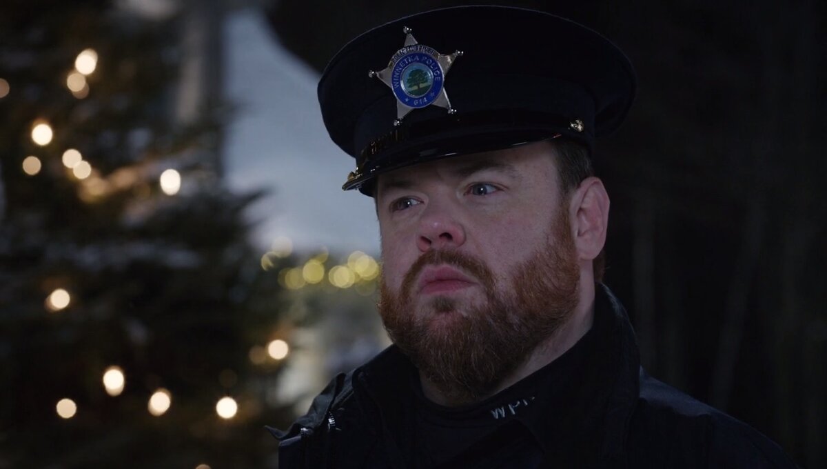 Блестящий Девин Рэтрей в образе База МакКалистера