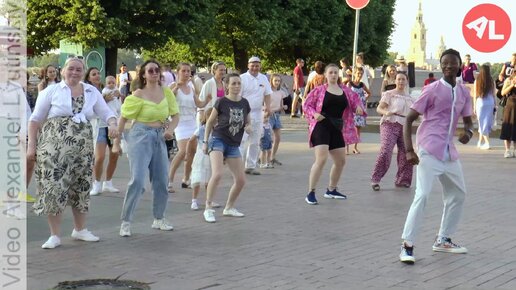 Латиноамериканские танцы (3) на Стрелке В. О. Санкт-Петербурга. OPEN AIR LA Dance (2022)