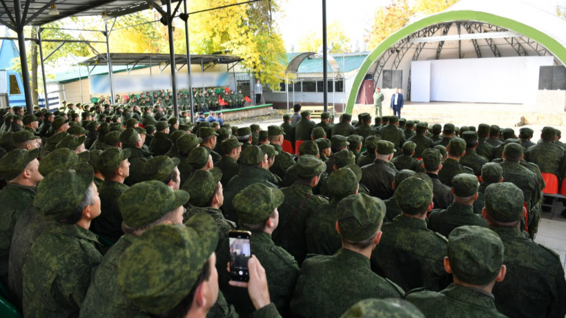    Губернатор Саратовской области на встрече с мобилизованными Фото t.me/busargin_r
