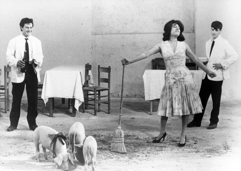 Кадр из фильма «Мама Рома» (1962)