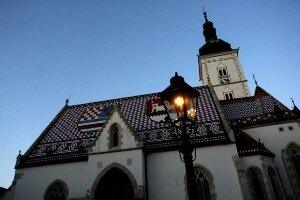 
Церковь св. Марка, Загрбе. https://www.capital.ba/hrvatska-i-crkva-poziva-na-protetste/