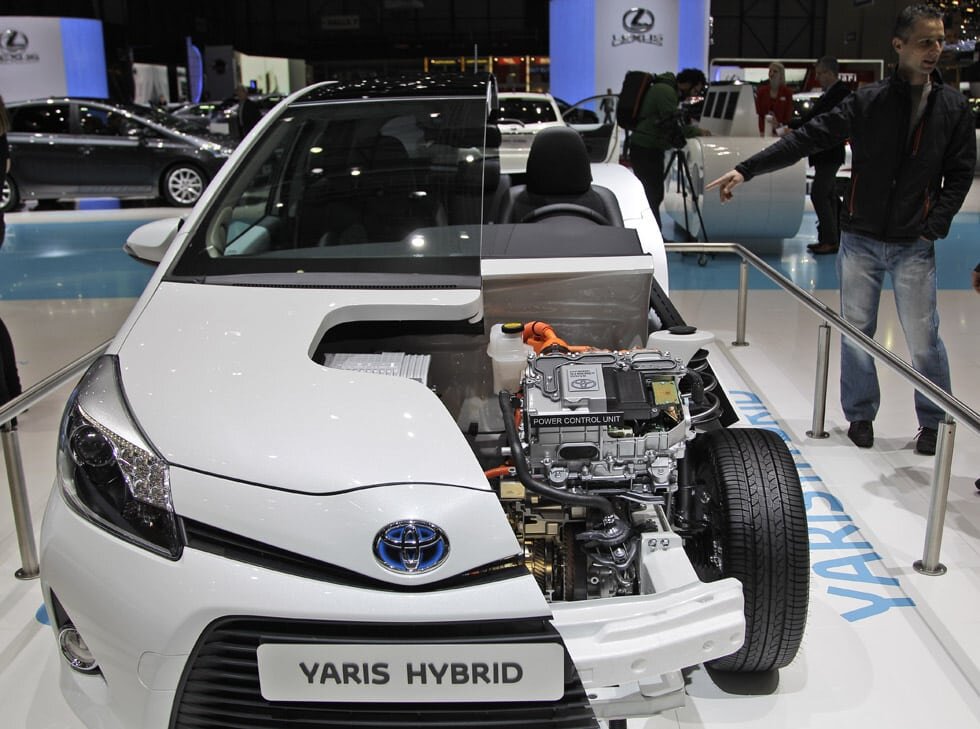 toyota hybrid x