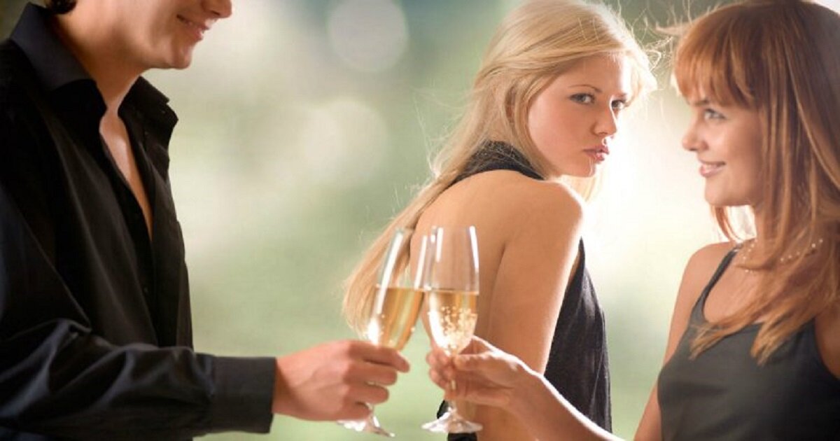 Реальная история развода из за любовницы. Скандал.