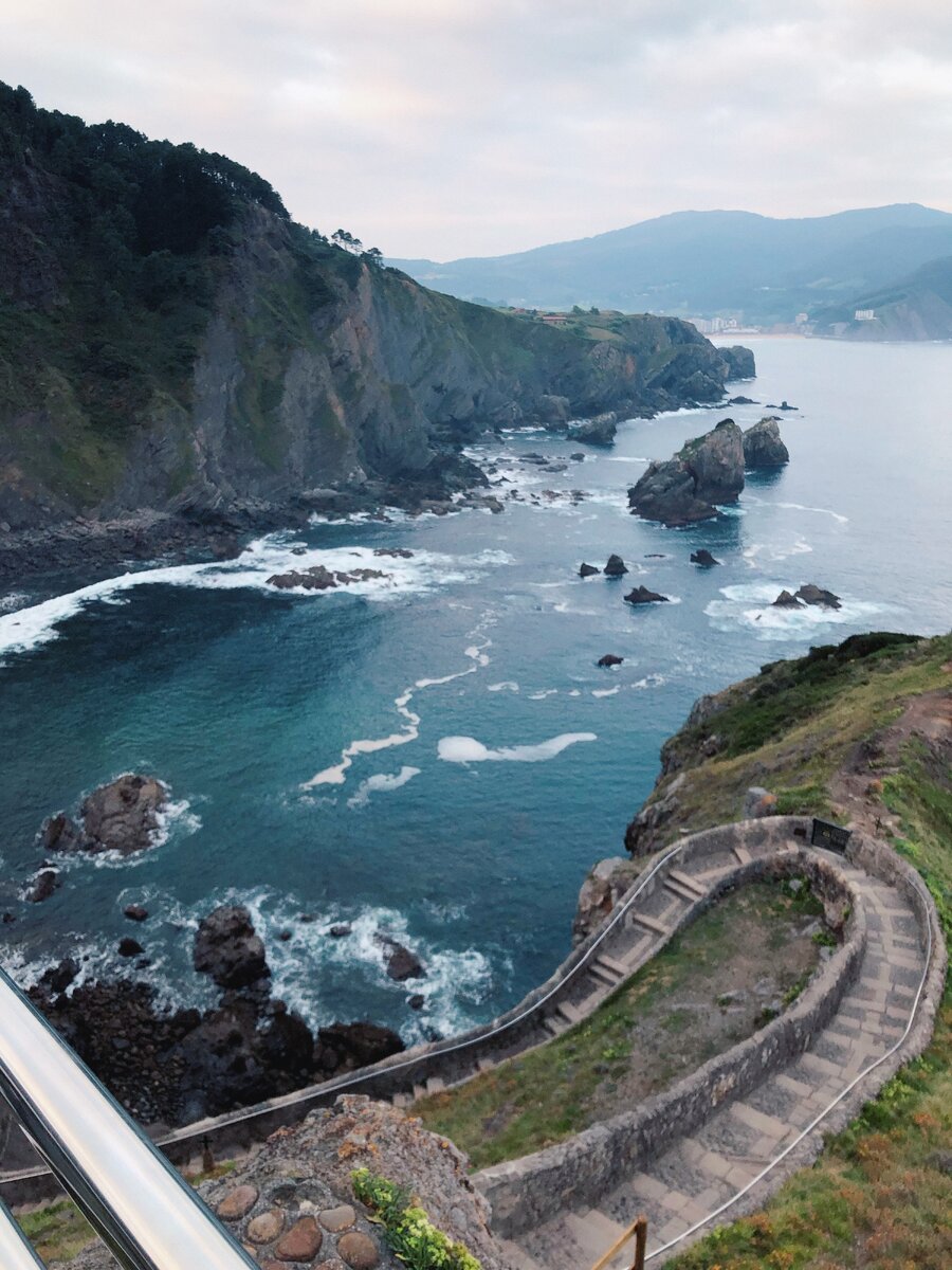 Гастелугаче