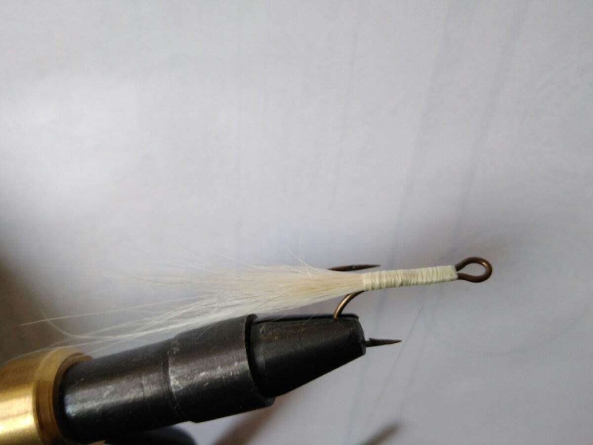 2. Dry flies (сухие мухи)