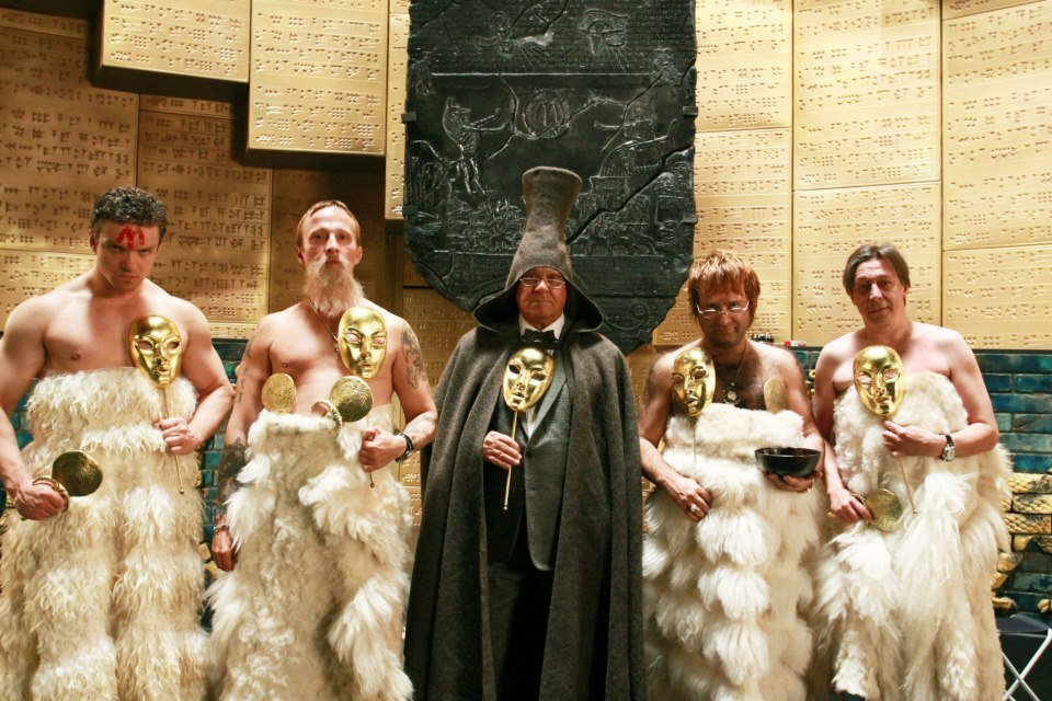 кадр из фильма "Generation П" (2011).