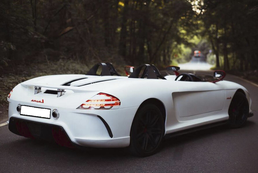 "Лаура" - настоящий франкенштейн в мире суперкаров                                              ©Авито  