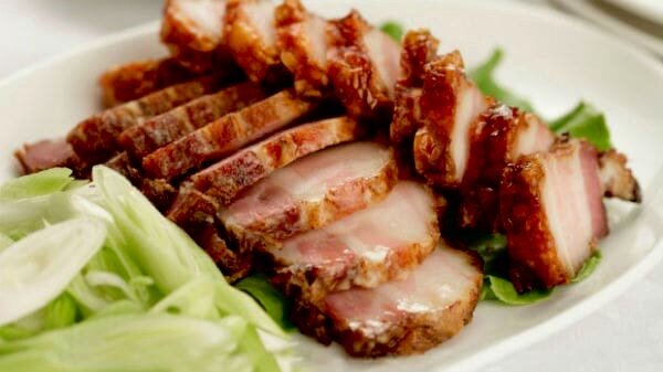 Грудинка с чесноком 