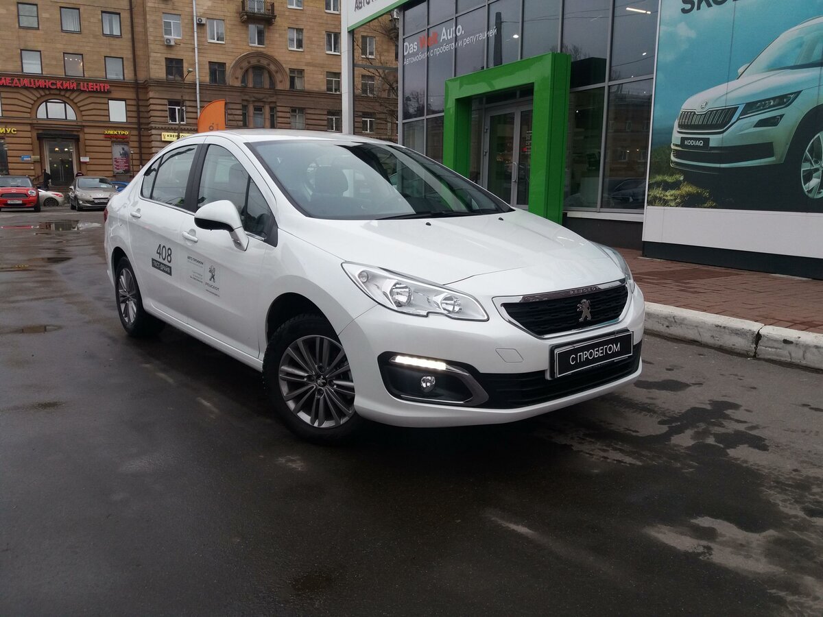 фото: из объявление питерского дилера на auto.ru
