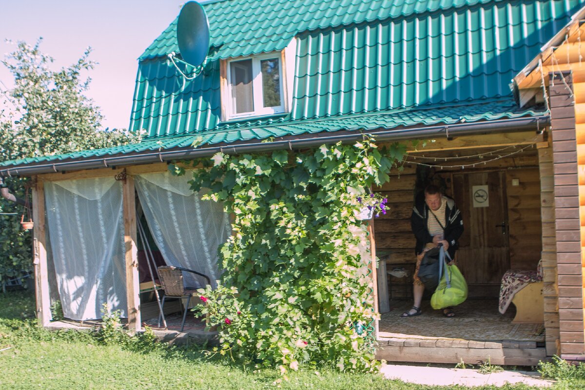 Фото автора. Вот дом в Костроме. 