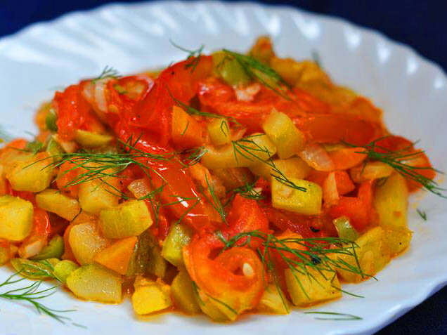 Рагу из кабачков с картофелем