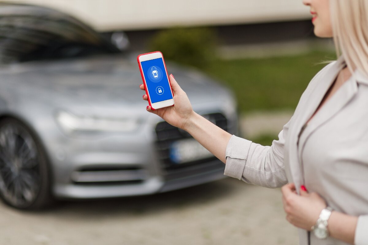 как завести бмв 320i каршеринг