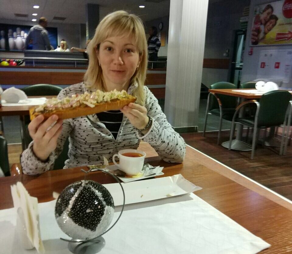 Такой булкой наешься надолго