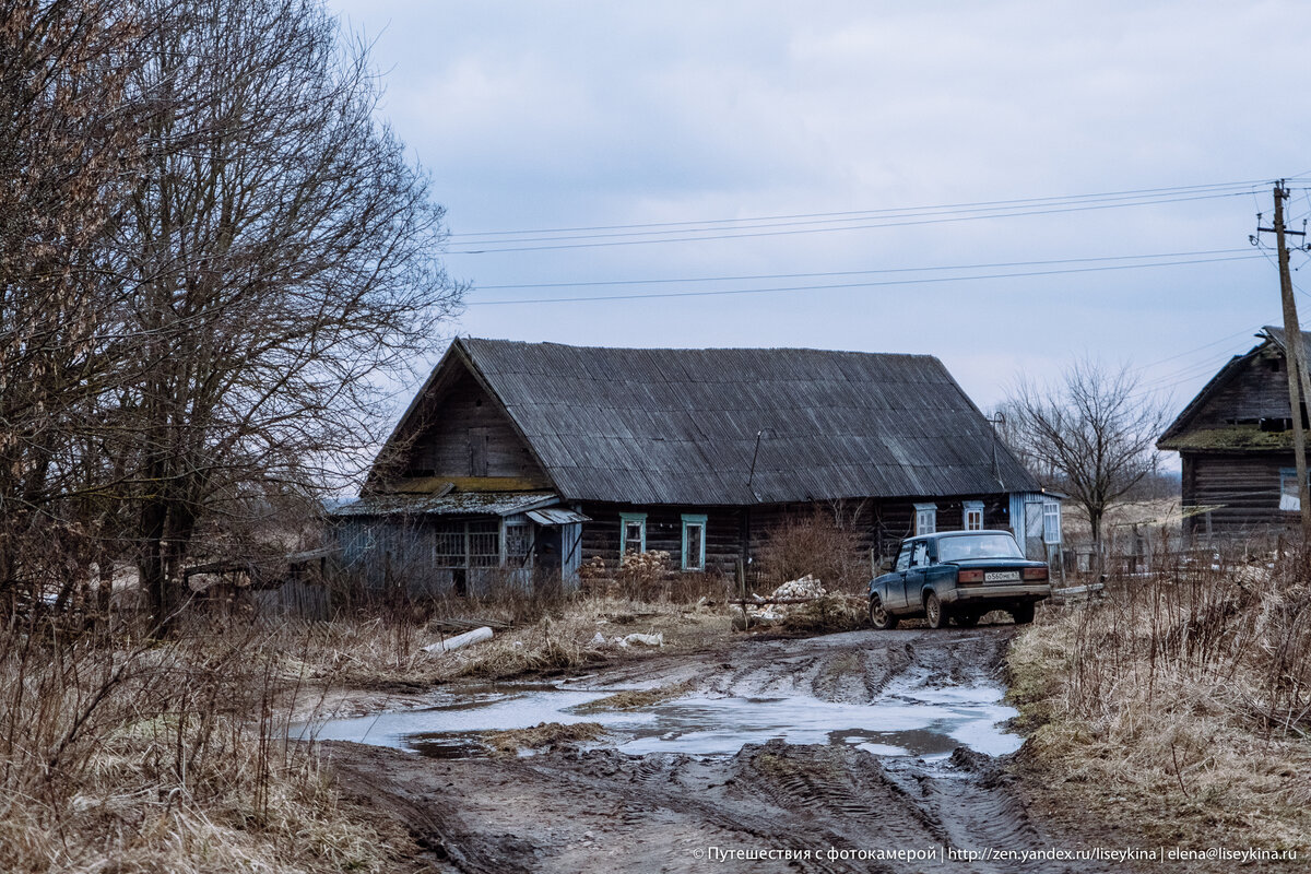 Мой дом — моя крепость. Заехала и подсмотрела, как сейчас живут люди в конюшне 19-го века