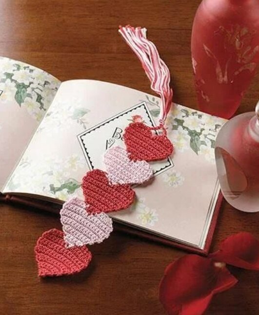 Crochet Flower Bookmarks pattern free