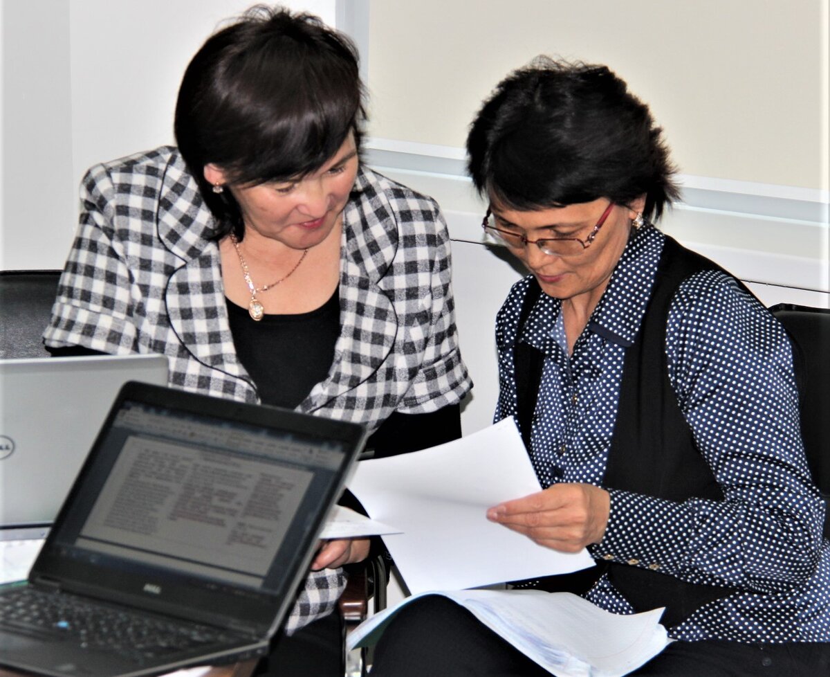 Обучающие видеоуроки. Образование в казахстане 2020. Казах школьник. Дистанционное обучение в казахстане. Дистанционное обучение в казахстане.