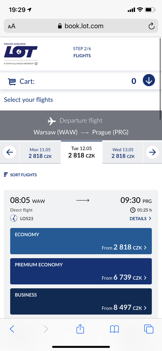 Polish airlines тоже продает билеты