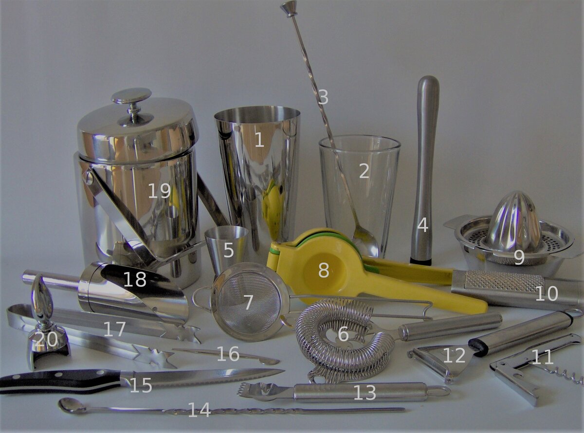 Главные помощники бармена в приготовлении коктейлей