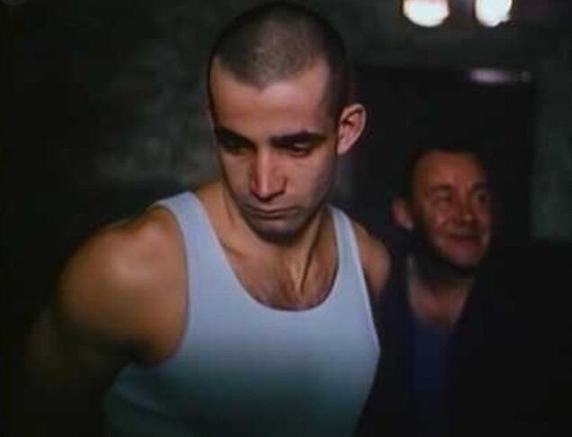 Кадр из фильма "По прозвищу Зверь".