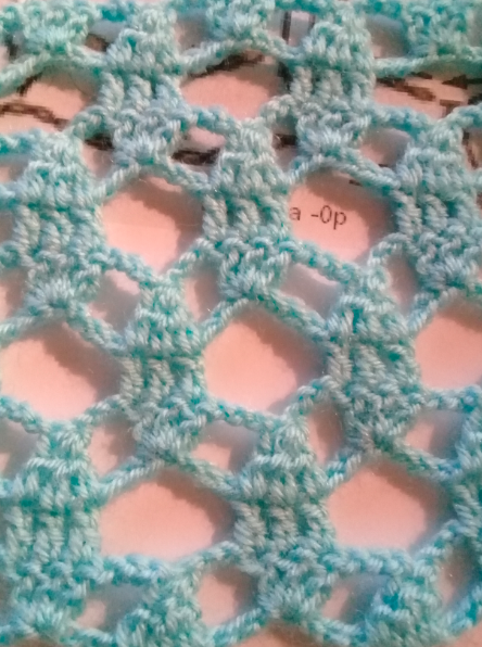 Образец связан крючком №3.