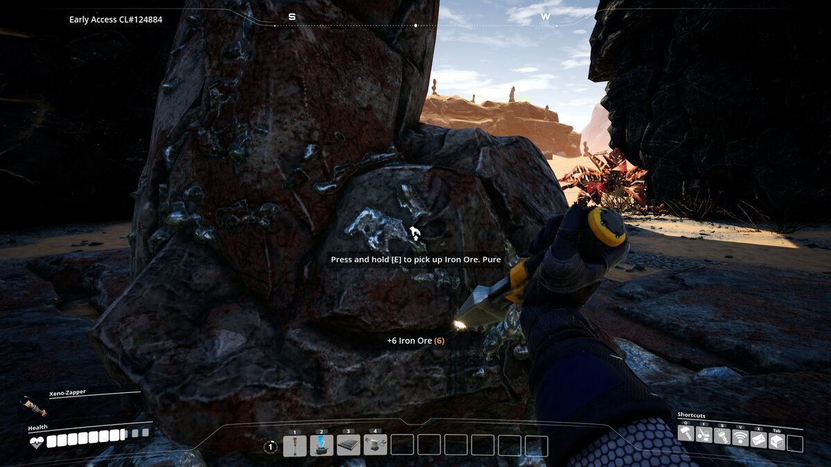 В игре множество допущенных условностей - ту же руду здесь можно добывать практически голыми руками, а почти все месторождения - открытого типа.