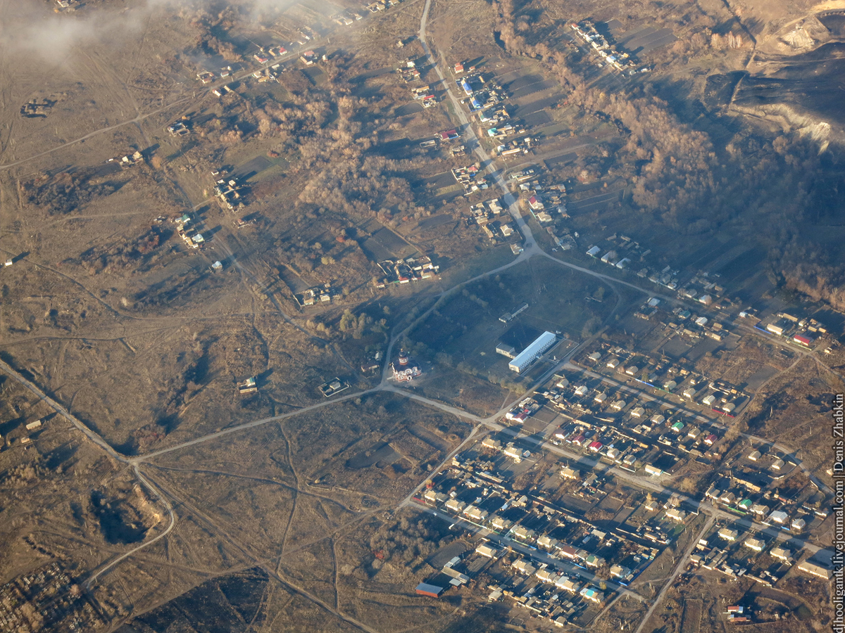 Саратов небо со звездами. Северное сияние в саратовской области. Ночь над саратовым. Полет экипаж над саратовским аэродромом. Серебристые облака саратов.